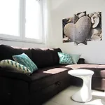 Apartment M&b *