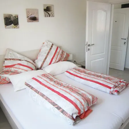 Apartment M&b *